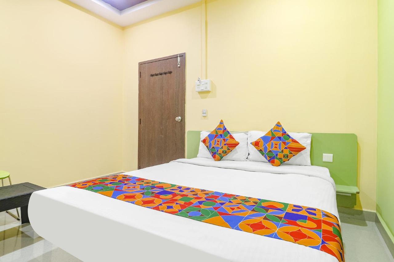 Fabexpress Airport Stay Inn - Nr Hyderabad International Airport, Shamshabad Exterior foto